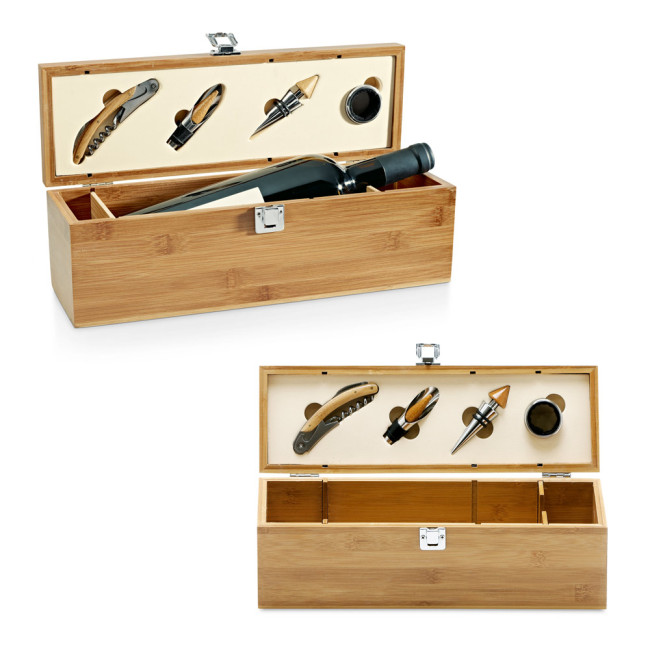 Branded Syrah Bamboo Wine Set