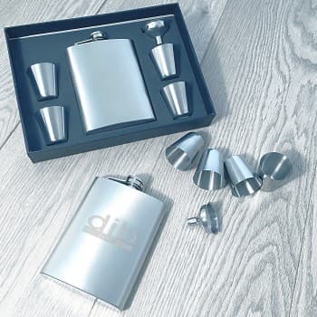 Flask & 4 Cup Set